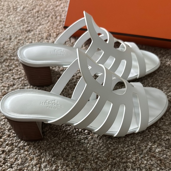 Hermes White Women's Sandals - Picture 8 of 12